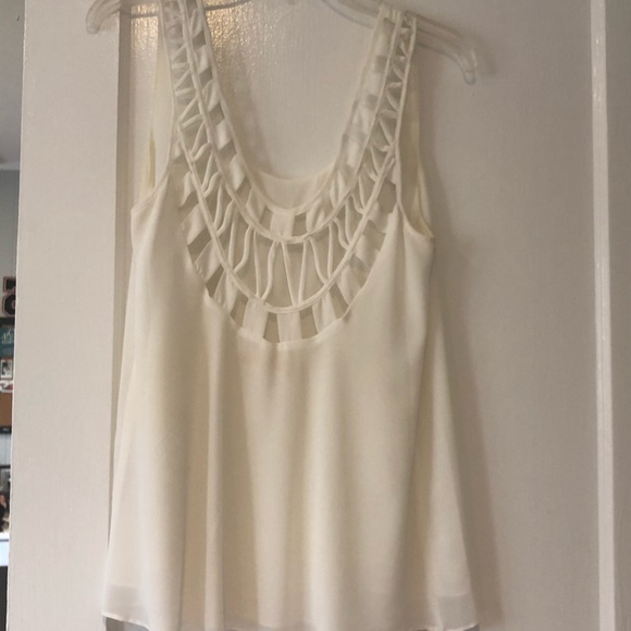 White top with detailed back. Like new. - Picture 2 of 3